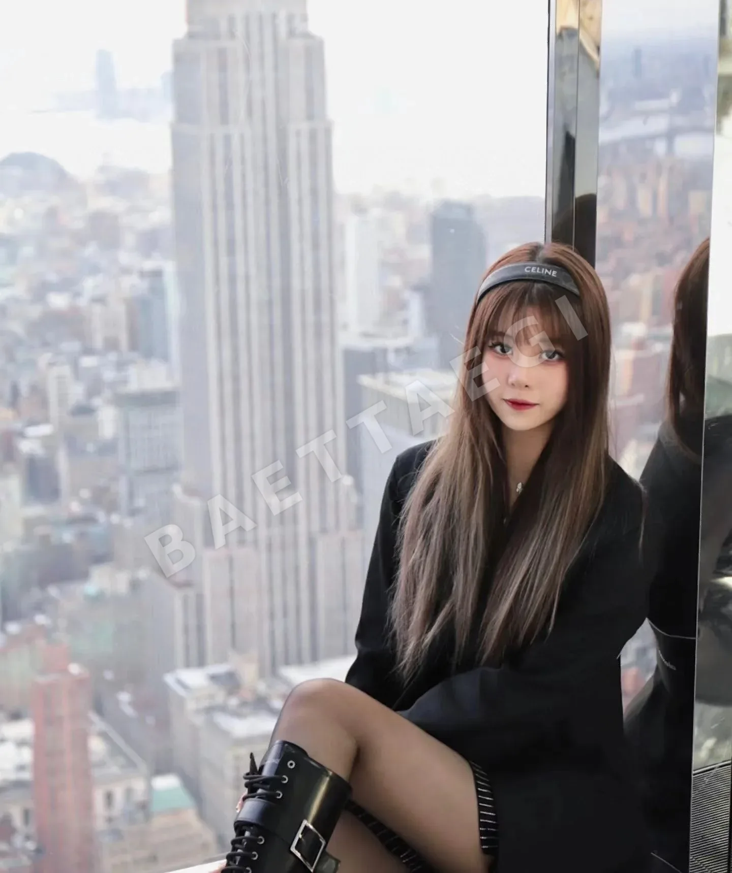 셀린느 개선문 모노그램 헤어밴드 상세 이미지 2