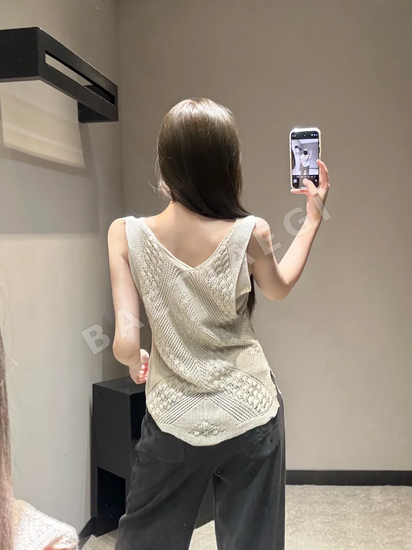 디올 린넨 혼방 V넥 여성 반팔 티셔츠 상세 이미지 3