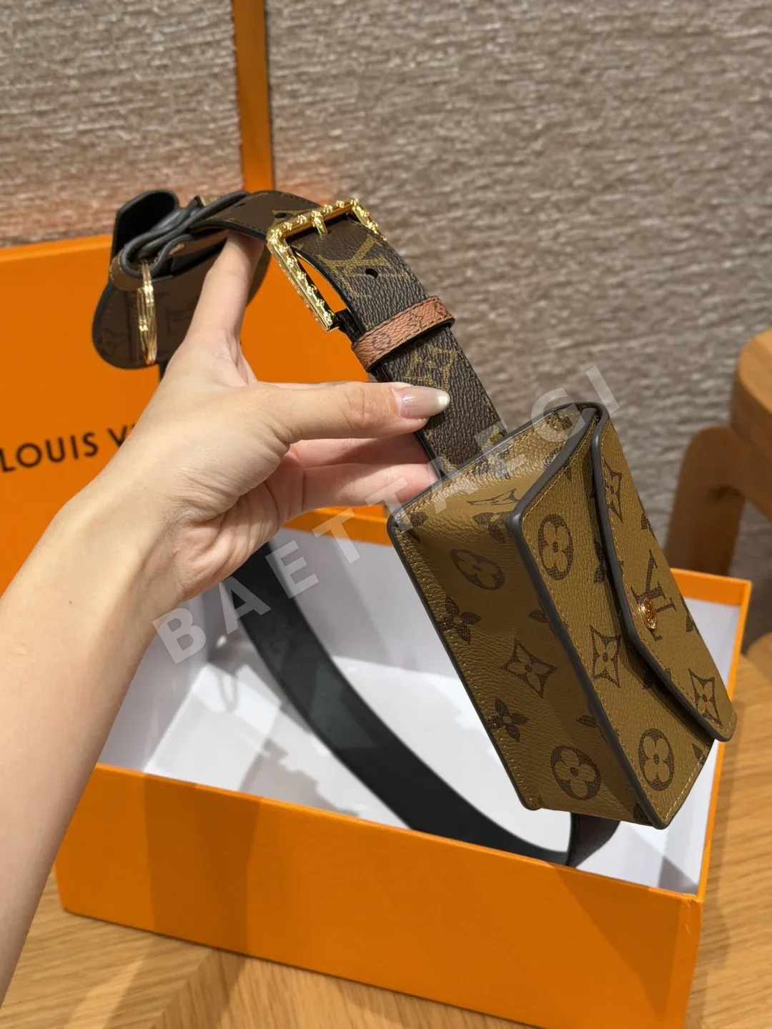 루이비통 모노그램 캔버스 벨트 세트 상세 이미지 3