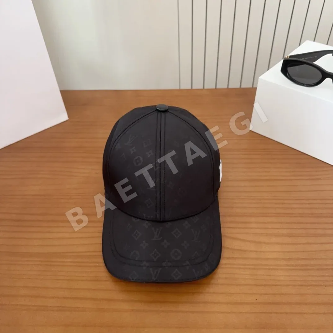 루이비통 자수 메시 야구모자 79152