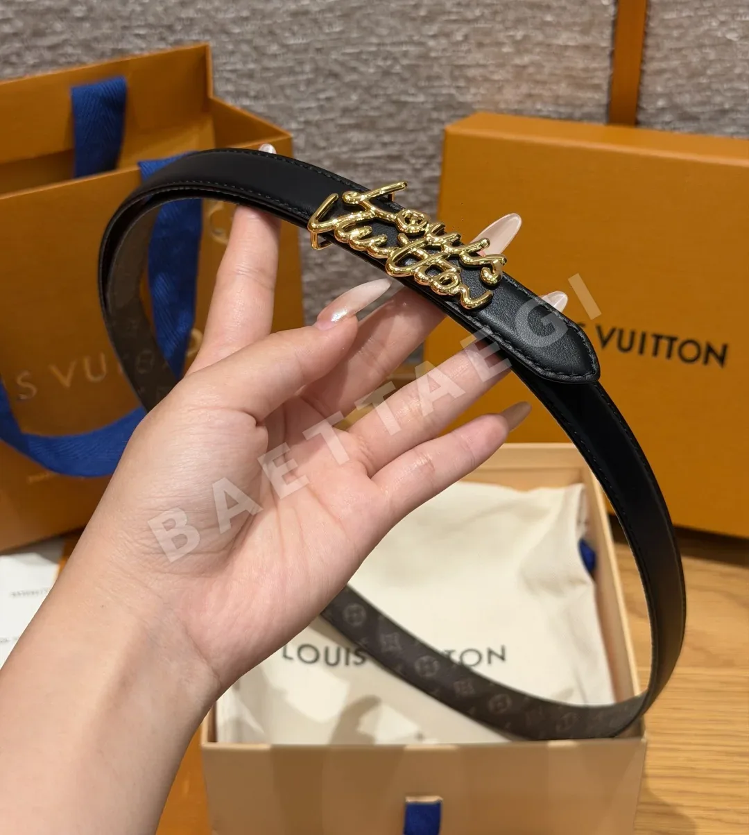 루이비통 스크립트 20mm 리버시블 벨트 상세 이미지 3