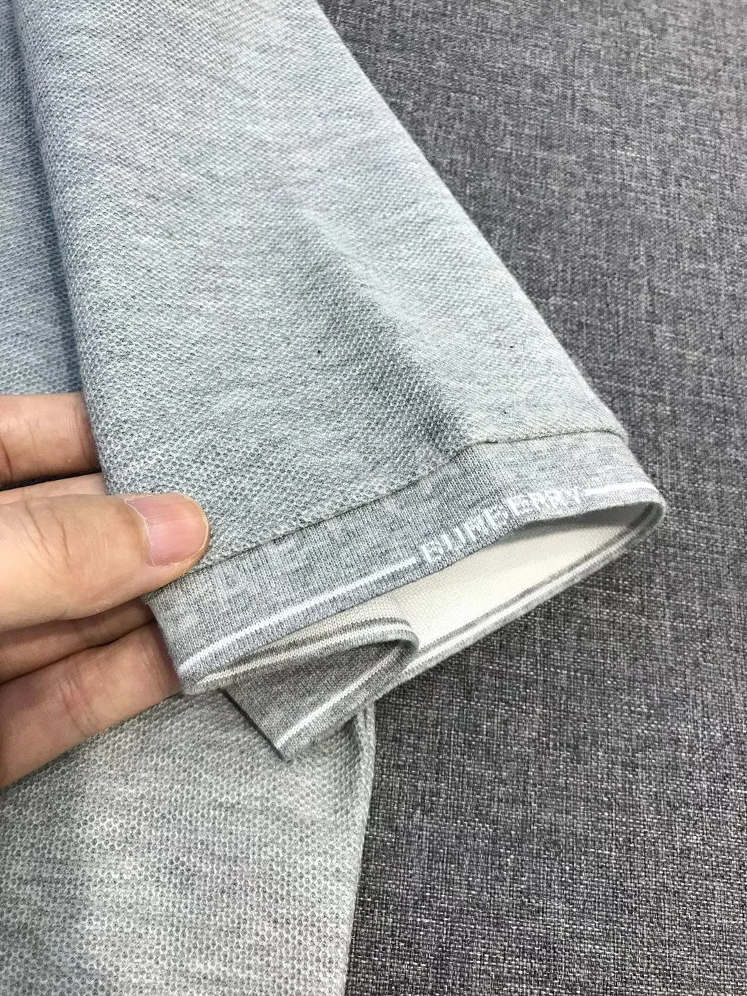 버버리 체크 패턴 남성용 반팔 폴로셔츠 상세 이미지 9
