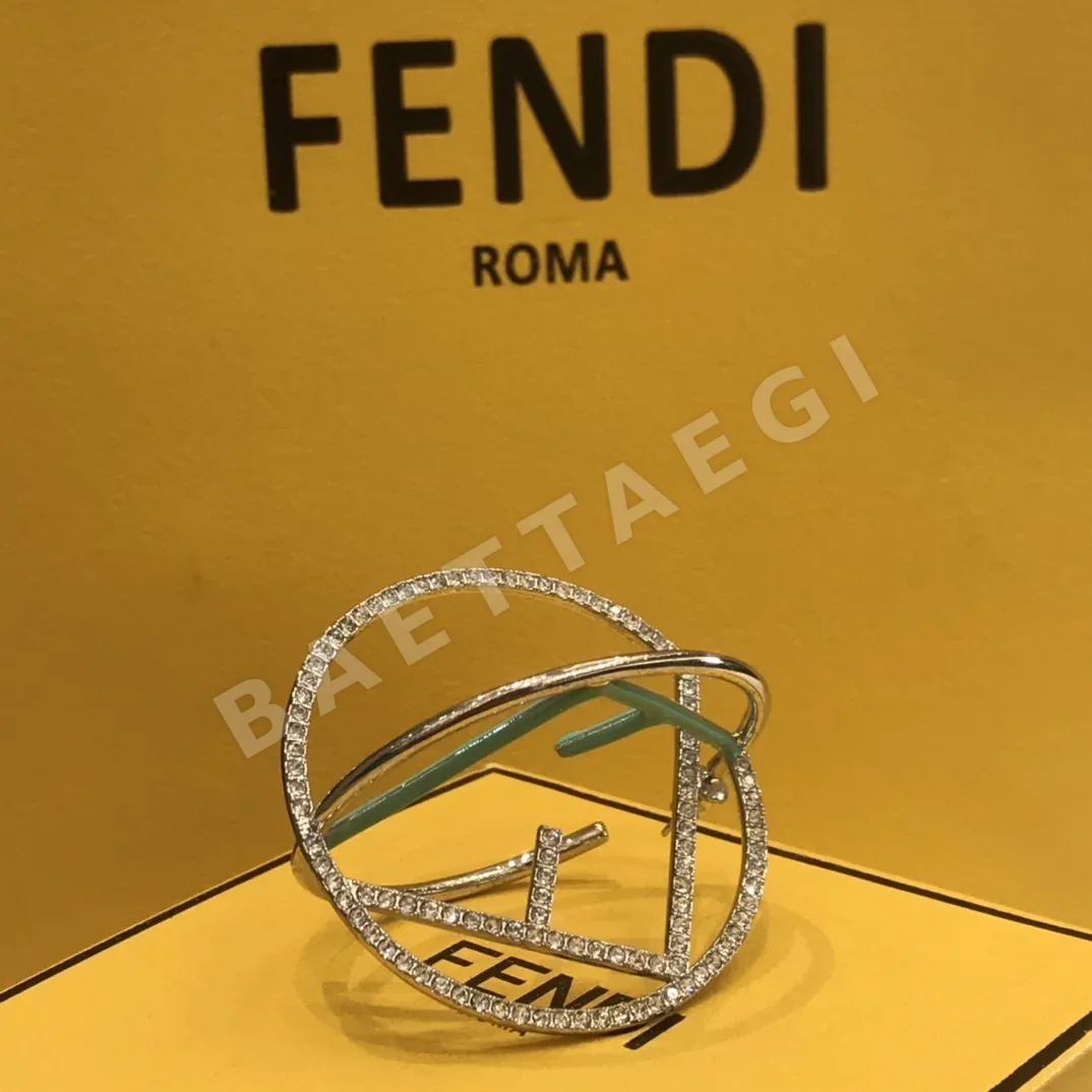 펜디 귀걸이 71429 Fendi Earrings 상세 이미지 5