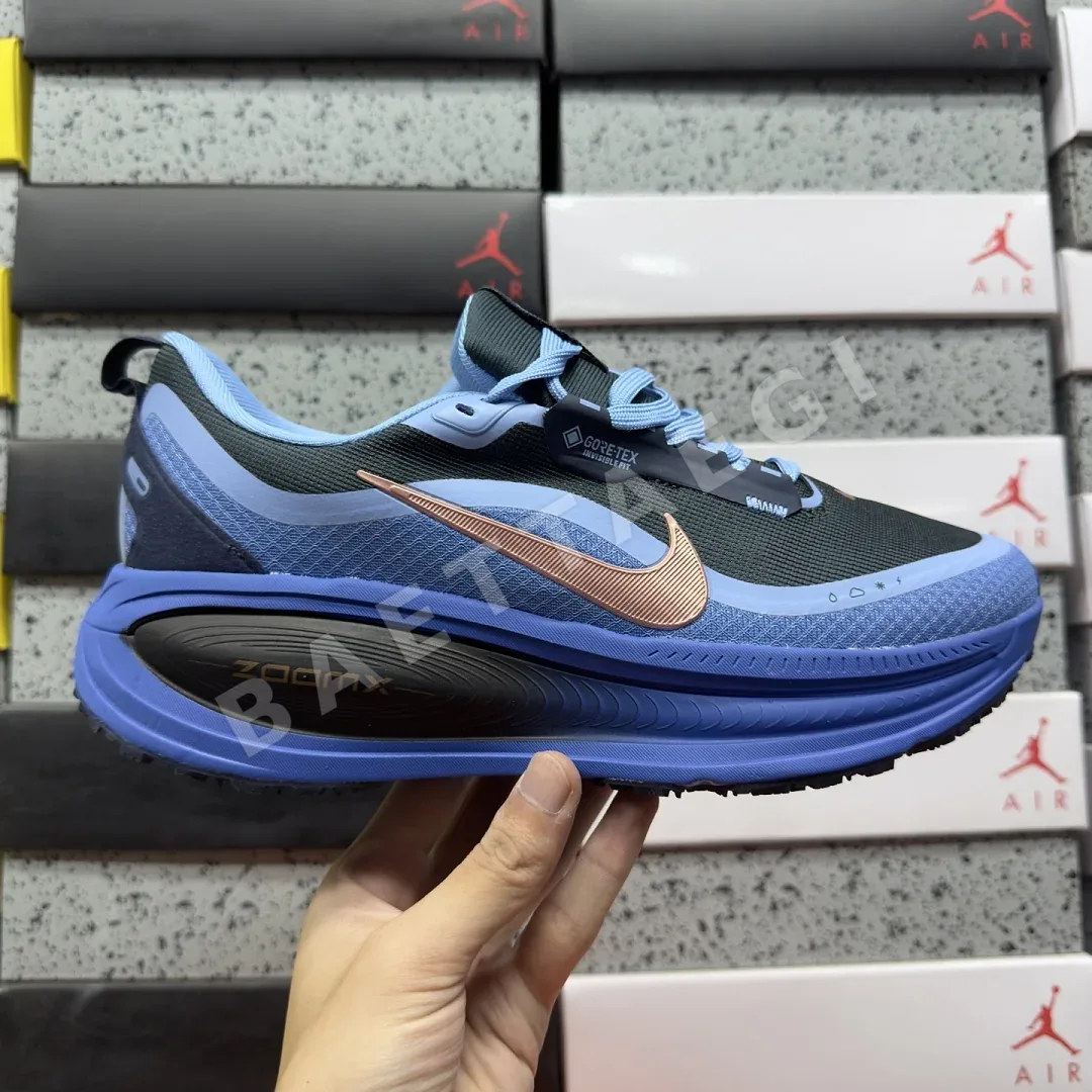 나이키 [XY] 보메로 18 201889 Nike Vomero 18 HQE98-003 상세 이미지 5