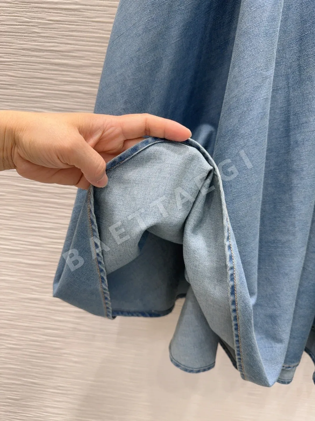 디올 데미지 워시드 데님 여성 바지 상세 이미지 5