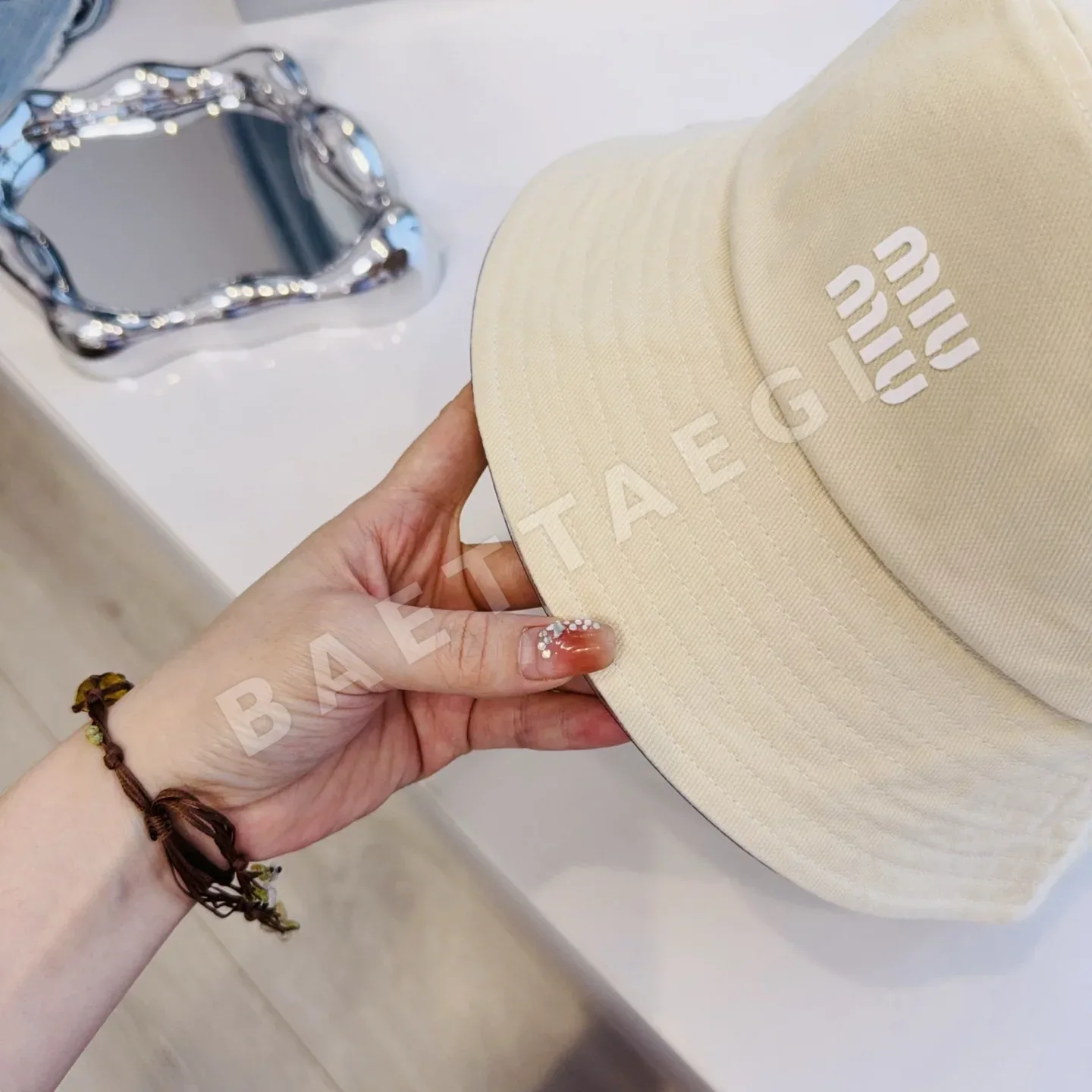 미우미우 모자 81303 Miu Miu Cap 상세 이미지 3