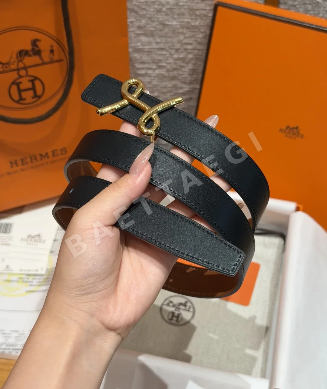 에르메스 H 크루아지에르 양면 가죽 여성 벨트 상세 이미지 5