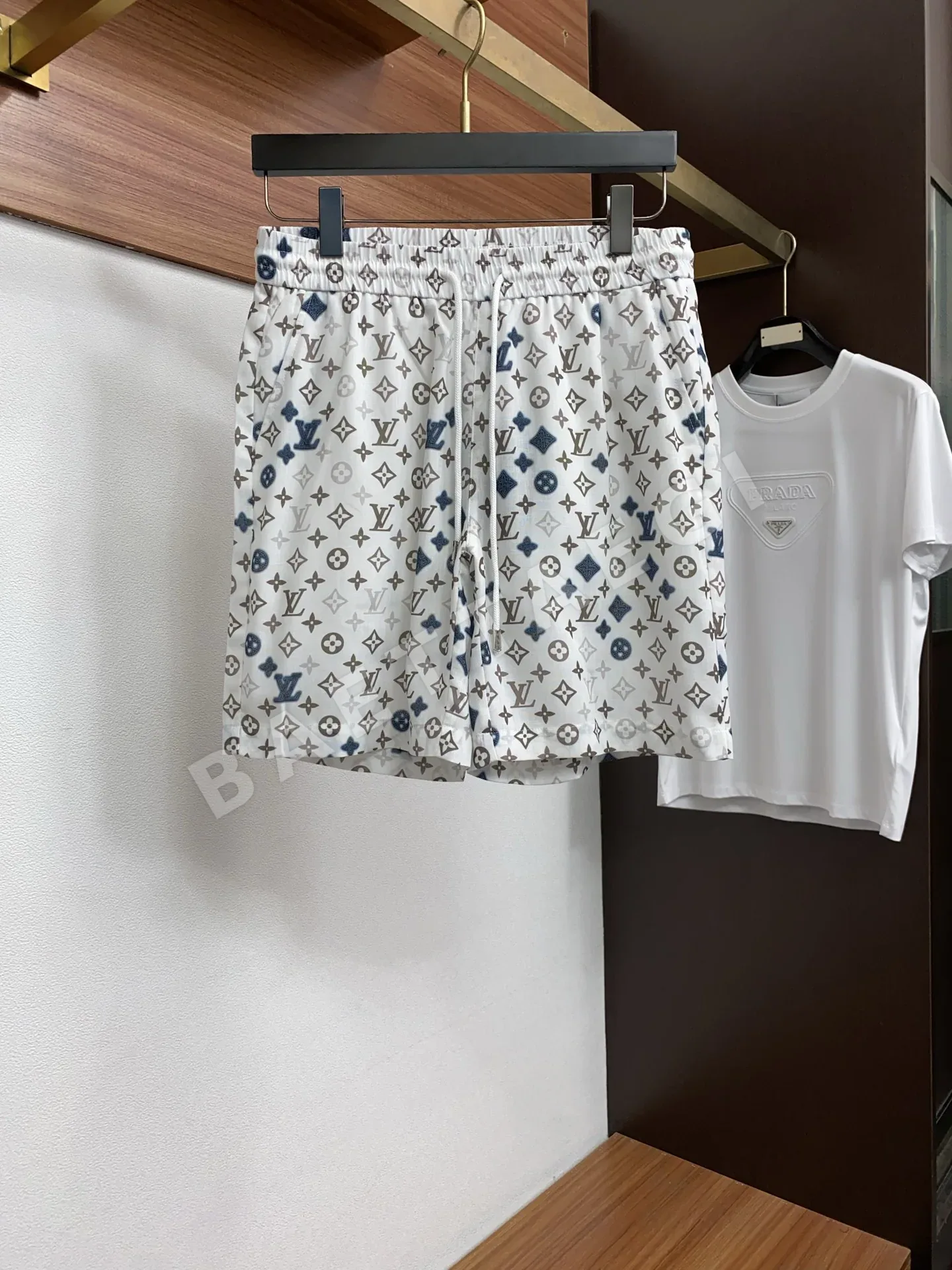 루이비통 남성 반팔 티셔츠 상세 이미지 5