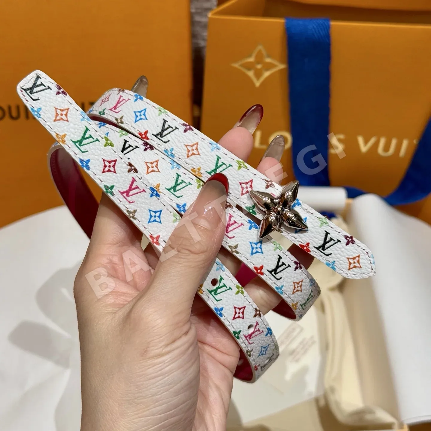 루이비통 리버시블 가죽 모노그램 벨트 172566