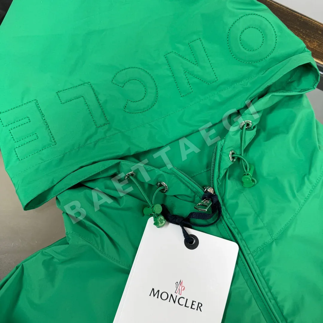 몽클레르 사시에르 경량 트렌치 자켓 상세 이미지 4
