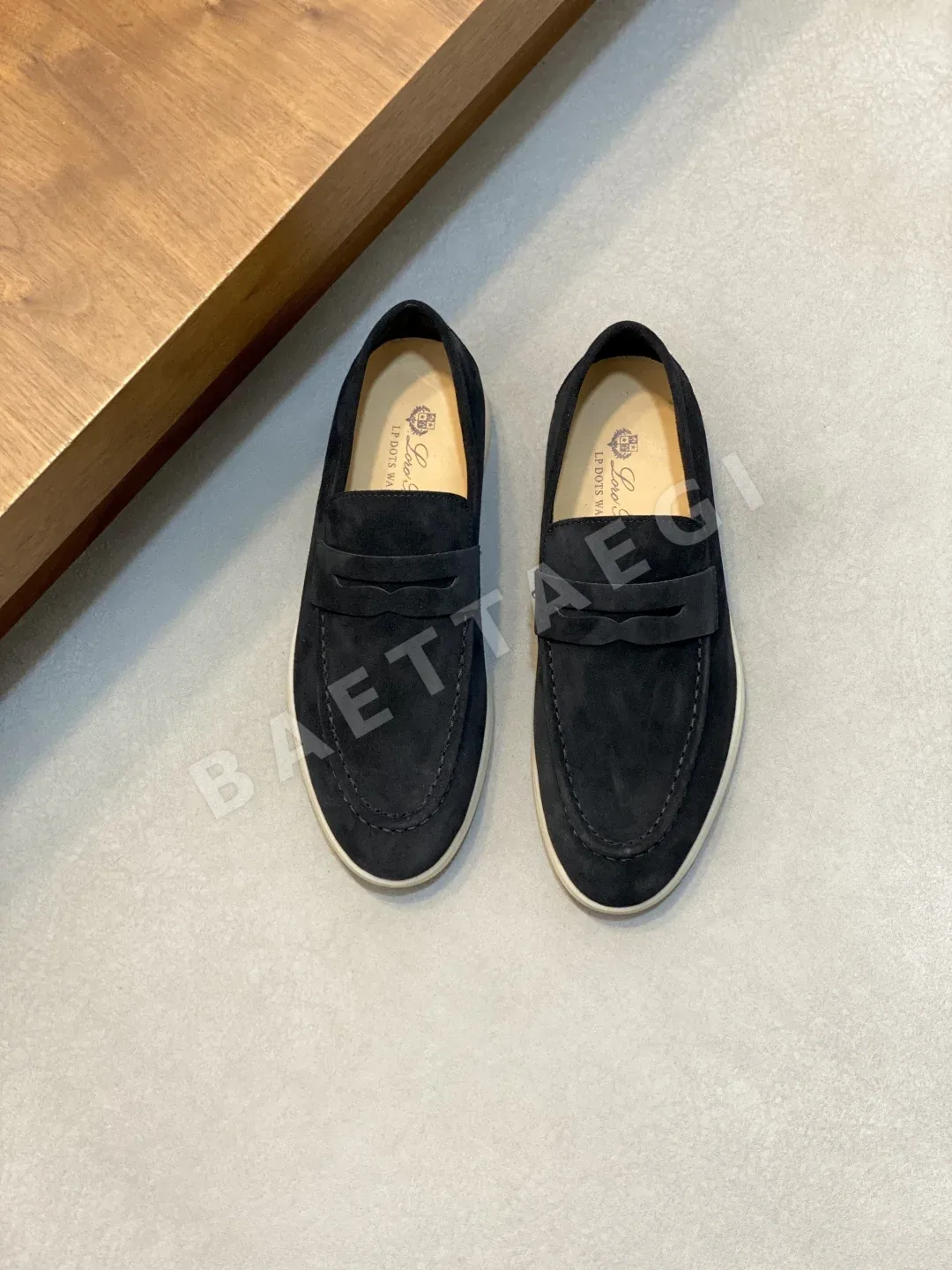 로로피아나 스웨이드 모카신 신발 80346