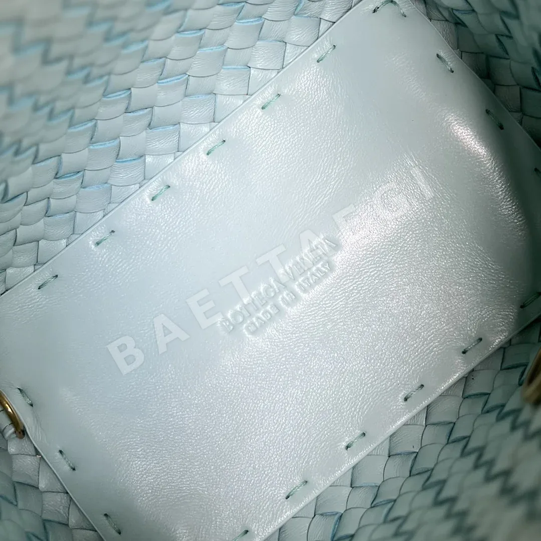 보테가베네타 BV 카바트 양가죽 버킷백 4774 상세 이미지 7