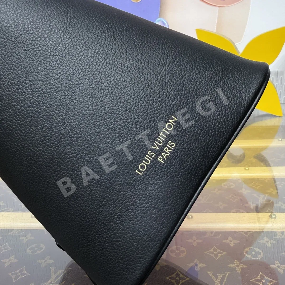 루이비통 로우 키 올 인 BB 블랙 M25543 상세 이미지 5