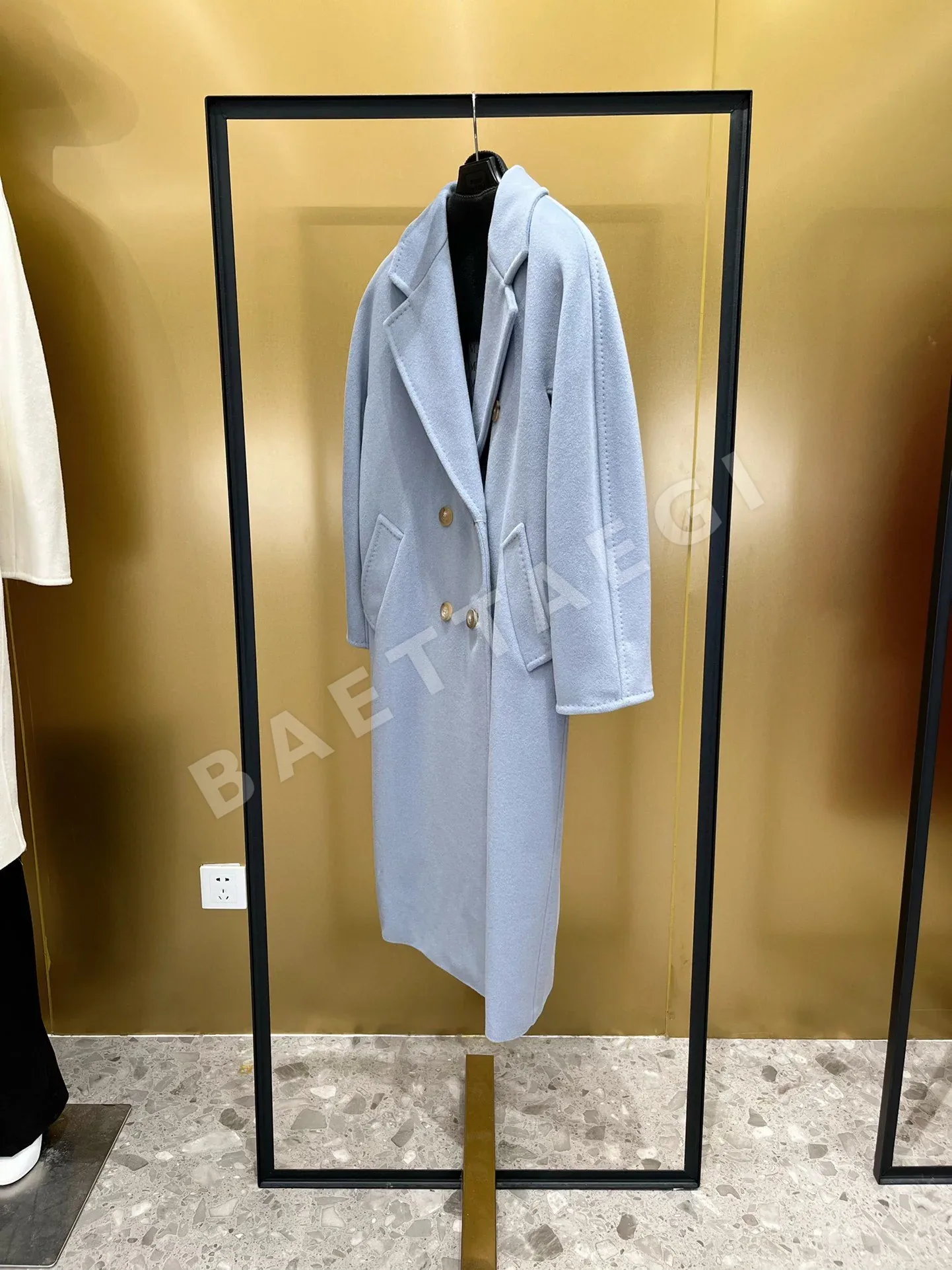 막스마라(Max Mara) 마담 101801 아이콘 코트 상세 이미지 2
