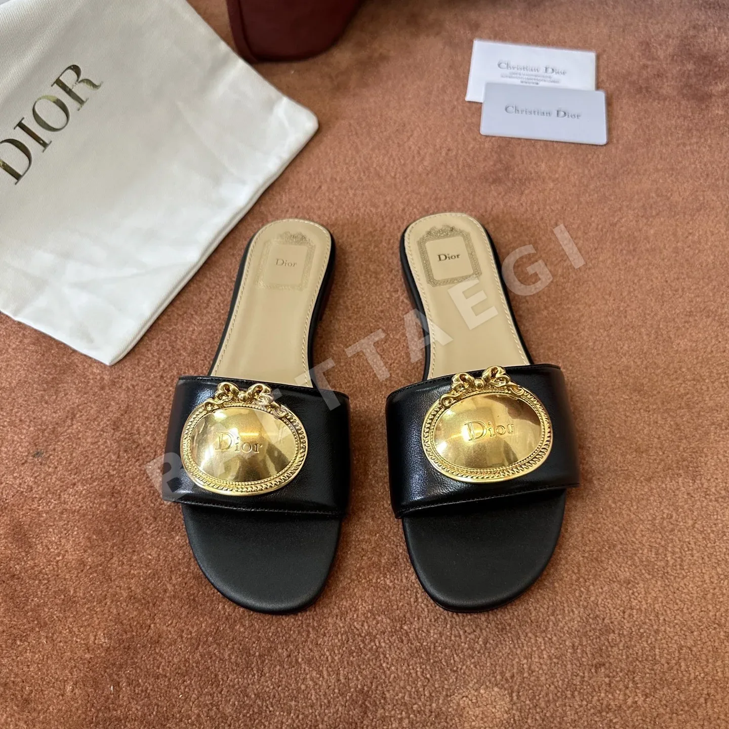 디올 샌들 로고 187924