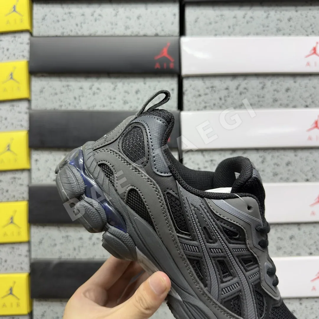 아식스 [M] 젤 NYC RGD 1203A735-001 200513 Asics Gel-NYC RGD Black Graphite Grey 상세 이미지 8