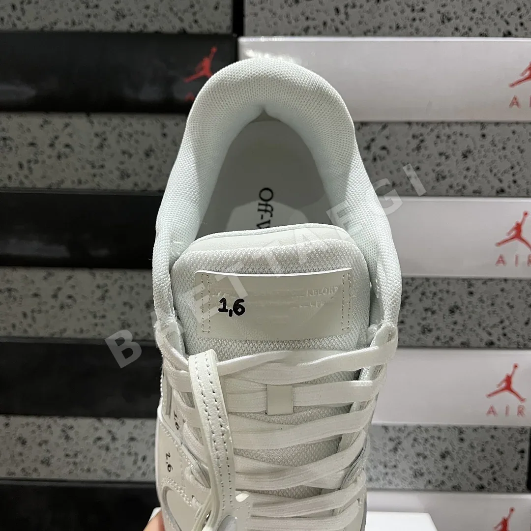 오프화이트 아웃 오브 오피스 OOO 로우 탑스 화이트 202439 Off White Out Of Office OOO Low Tops 상세 이미지 9