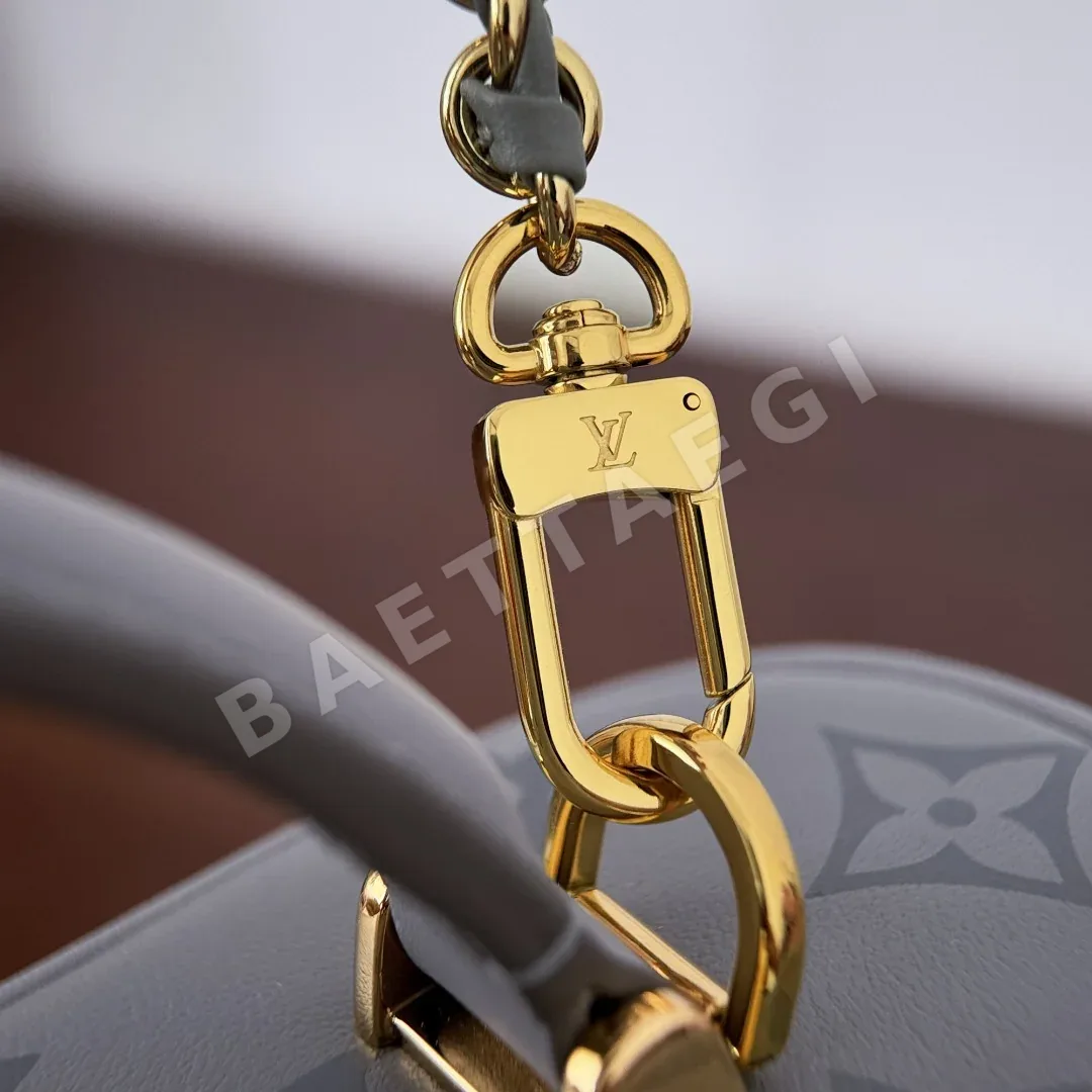 루이비통 모노그램 화장품 파우치 M12427 상세 이미지 9