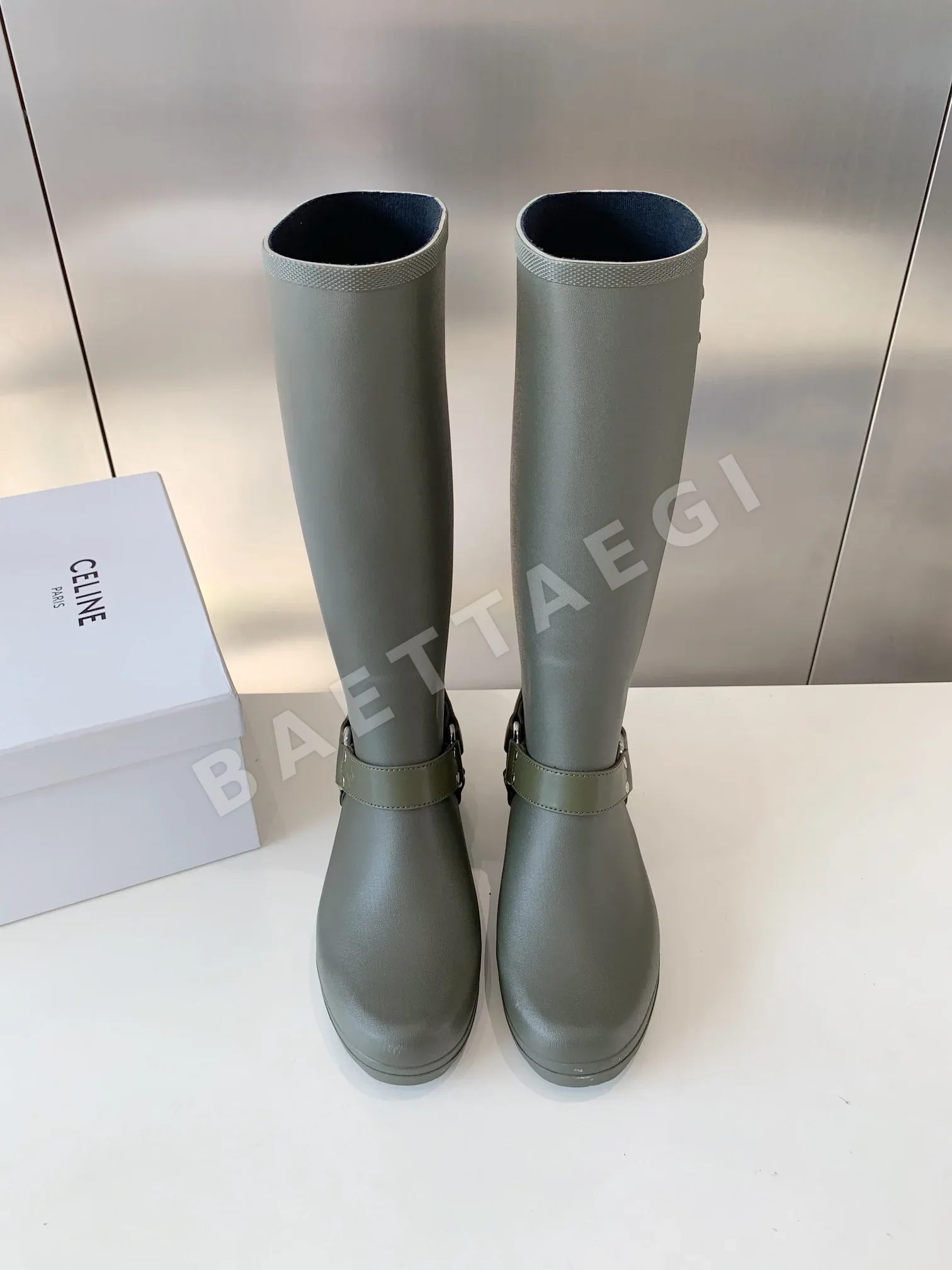 셀린느 신발 85235