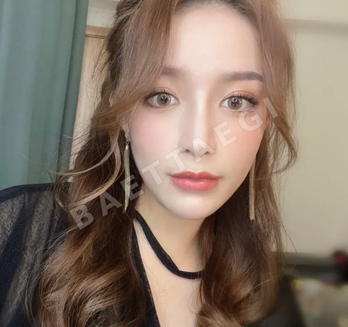 생로랑 클래식 태슬 귀걸이 상세 이미지 4