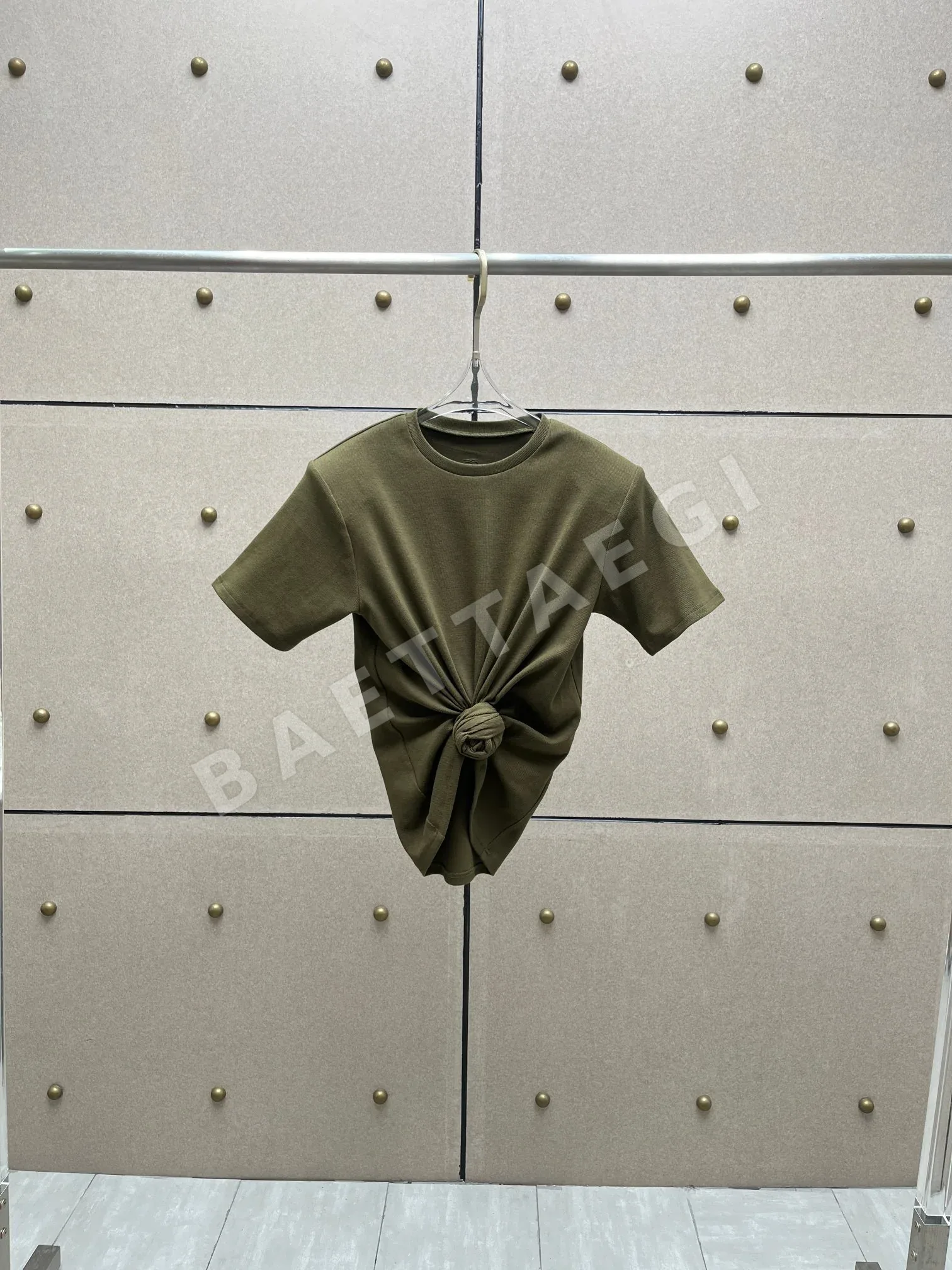 마그다부트림 결 셔링 리브 코튼 반팔 티셔츠 200198