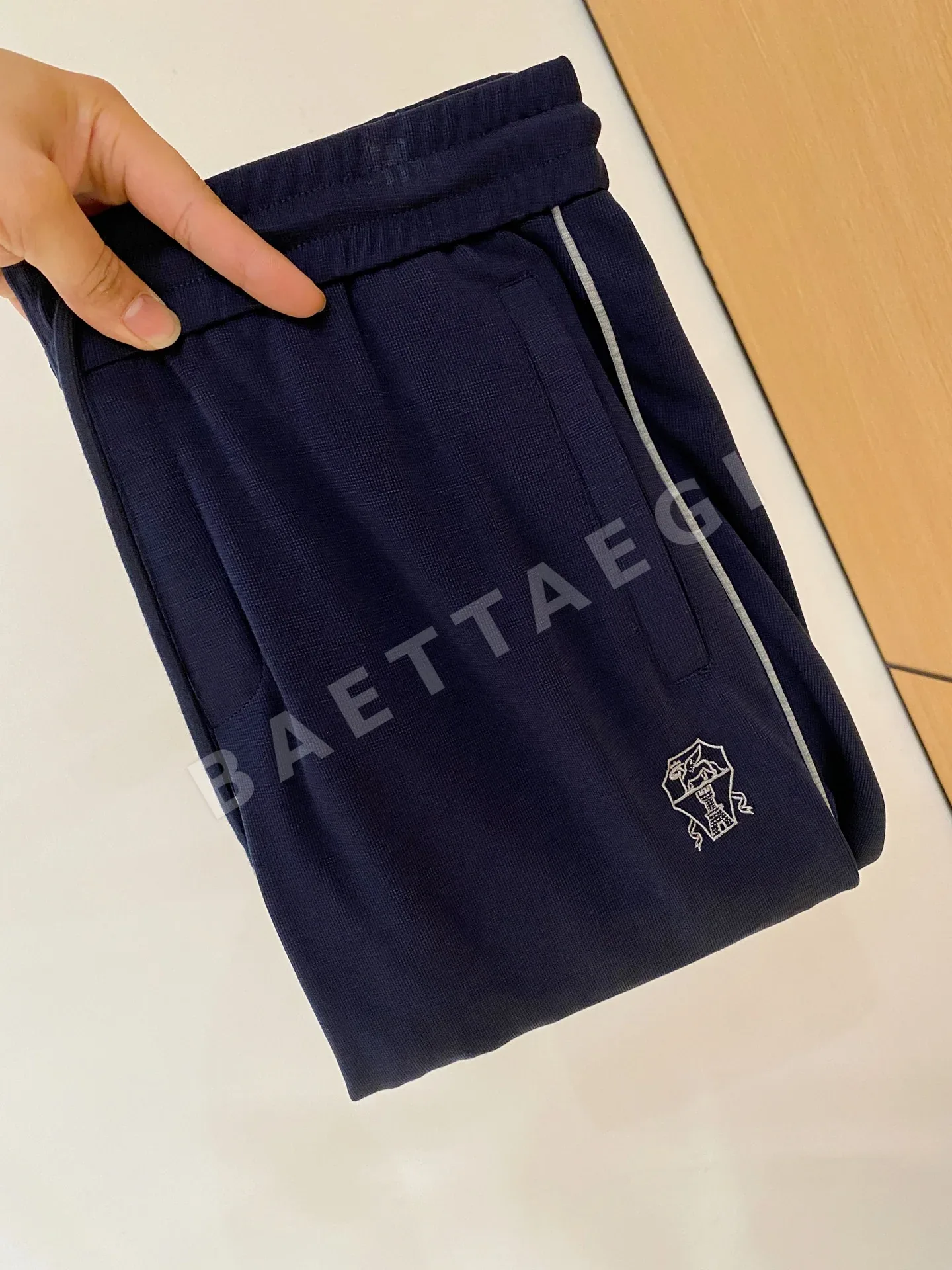 브루넬로쿠치넬리 에어리 라이스그레인 체크 린넨 남성 바지 상세 이미지 11