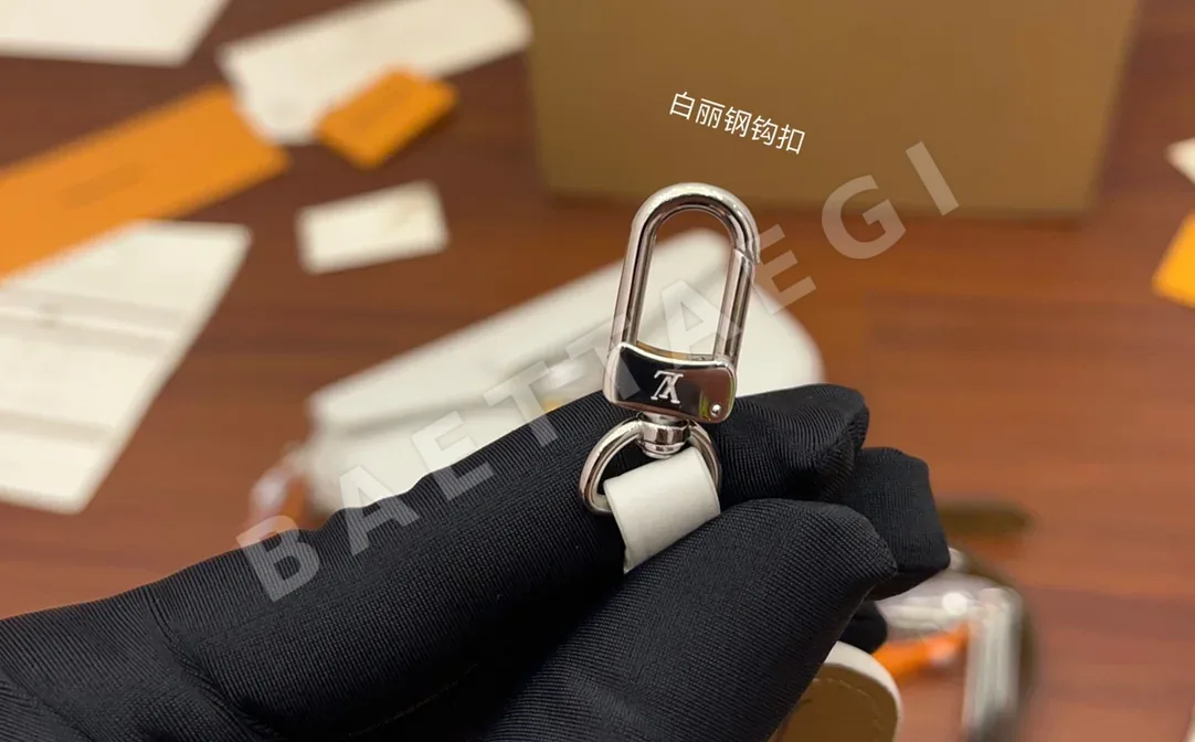 루이비통 M20395 가죽 가방 상세 이미지 5