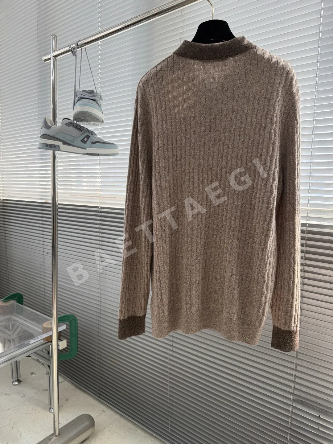 로로피아나 컬러 블록 울 케이블 니트 폴로 스웨터 상세 이미지 3
