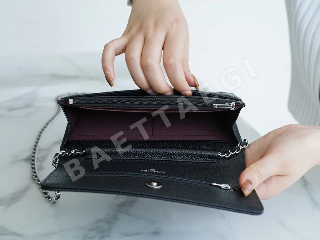 샤넬 캐비어 가죽 다이아몬드 패턴 클래식 숄더백 상세 이미지 8