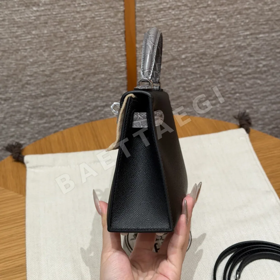 에르메스 켈리 미니 가죽 가방 상세 이미지 4