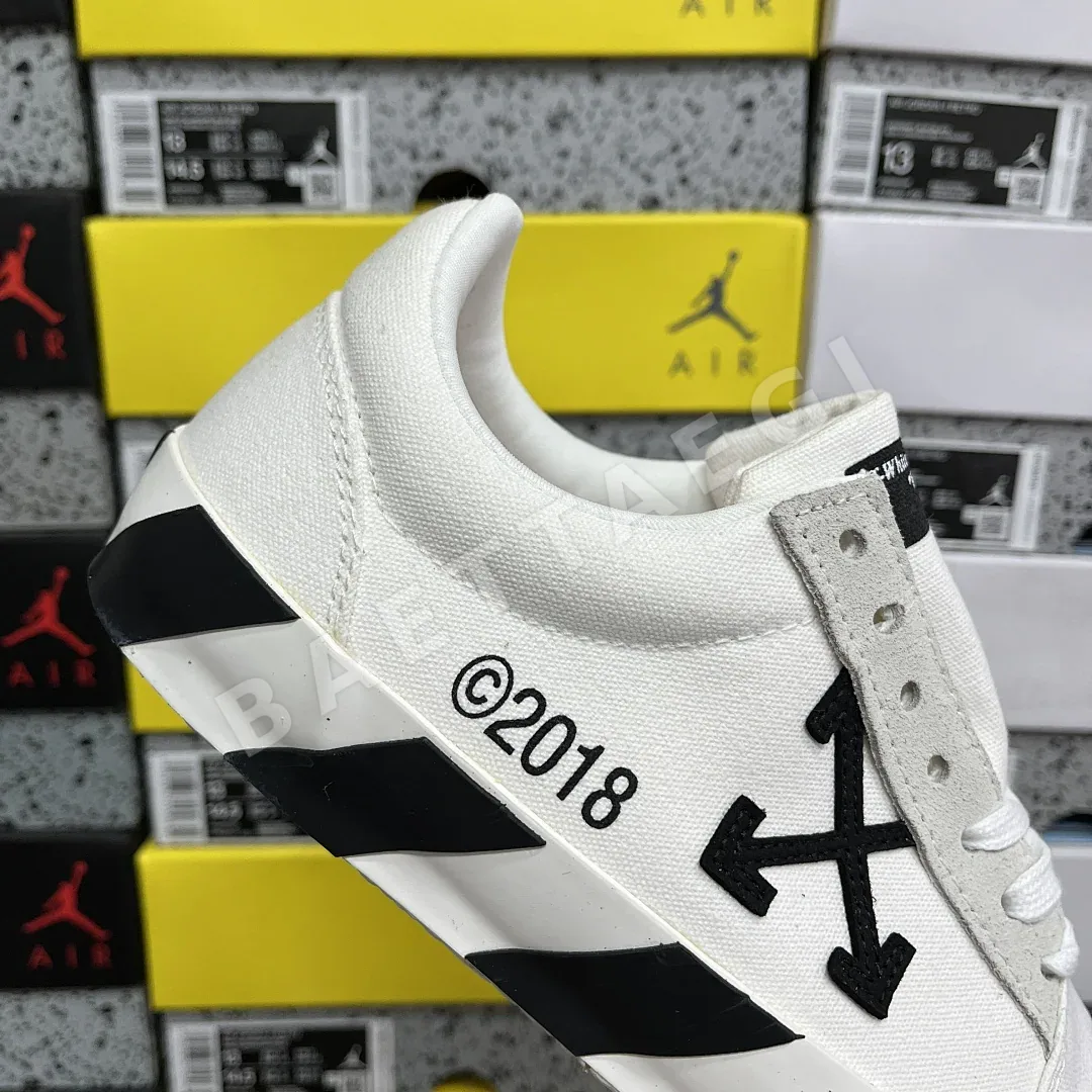오프화이트 아블로 벌크 로우 202398 Off White Abloh Vulc Low Top White 상세 이미지 8