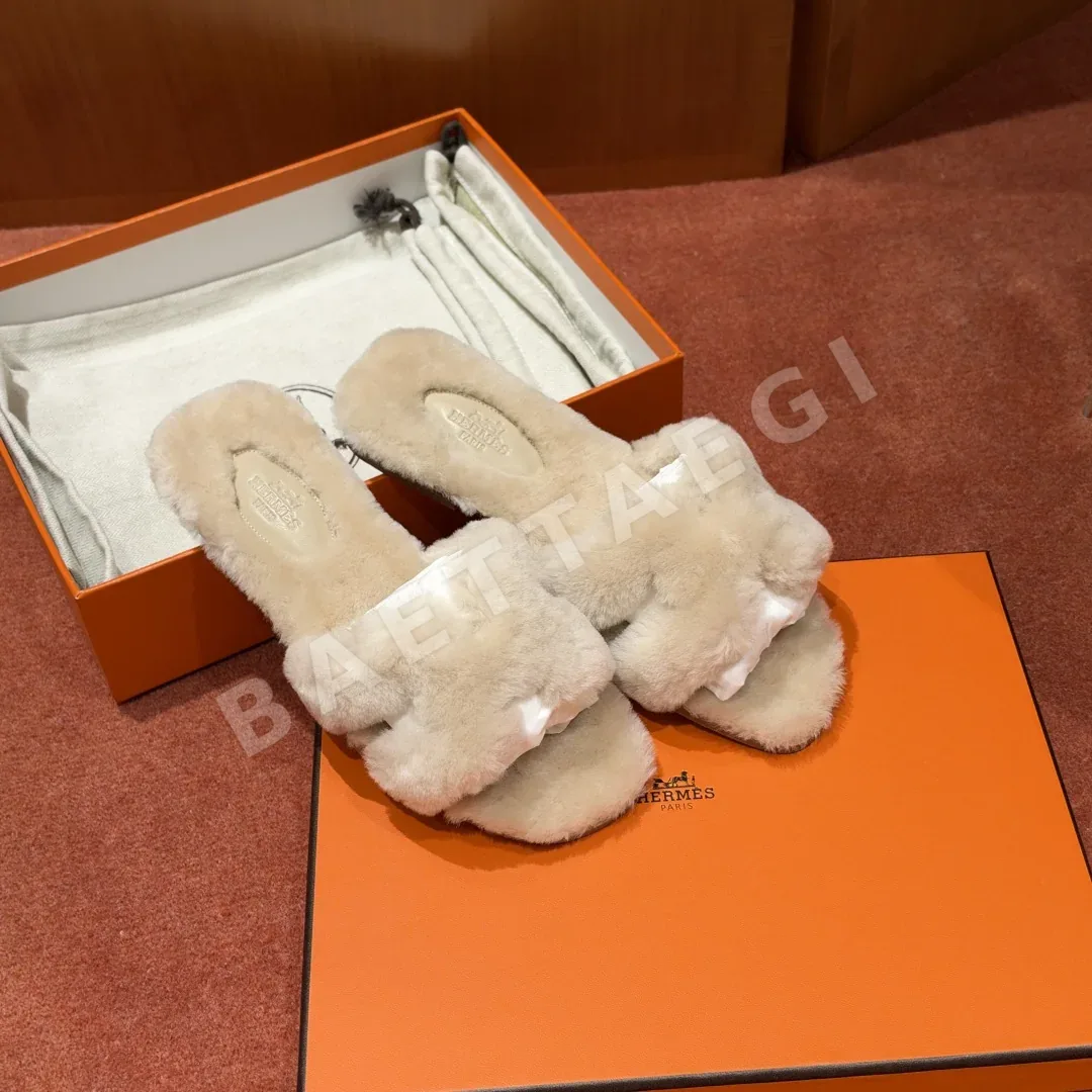 에르메스 오란 샌들 베이지 시프스킨 H 컷아웃 상세 이미지 3