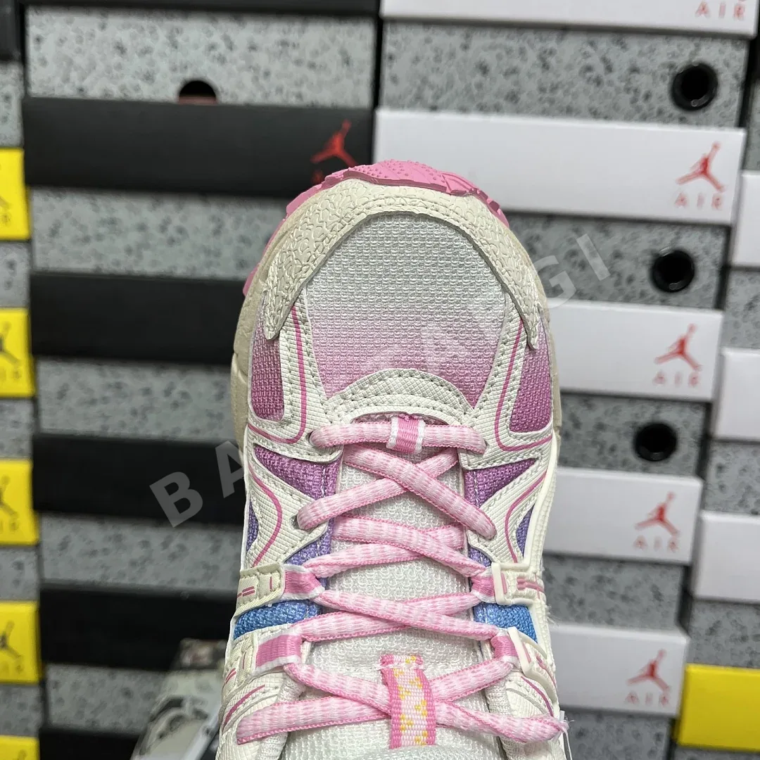 아식스 [XY] 젤 카하나 8 1012A978-100 200346 Asics Gel-Kahana 8 상세 이미지 8