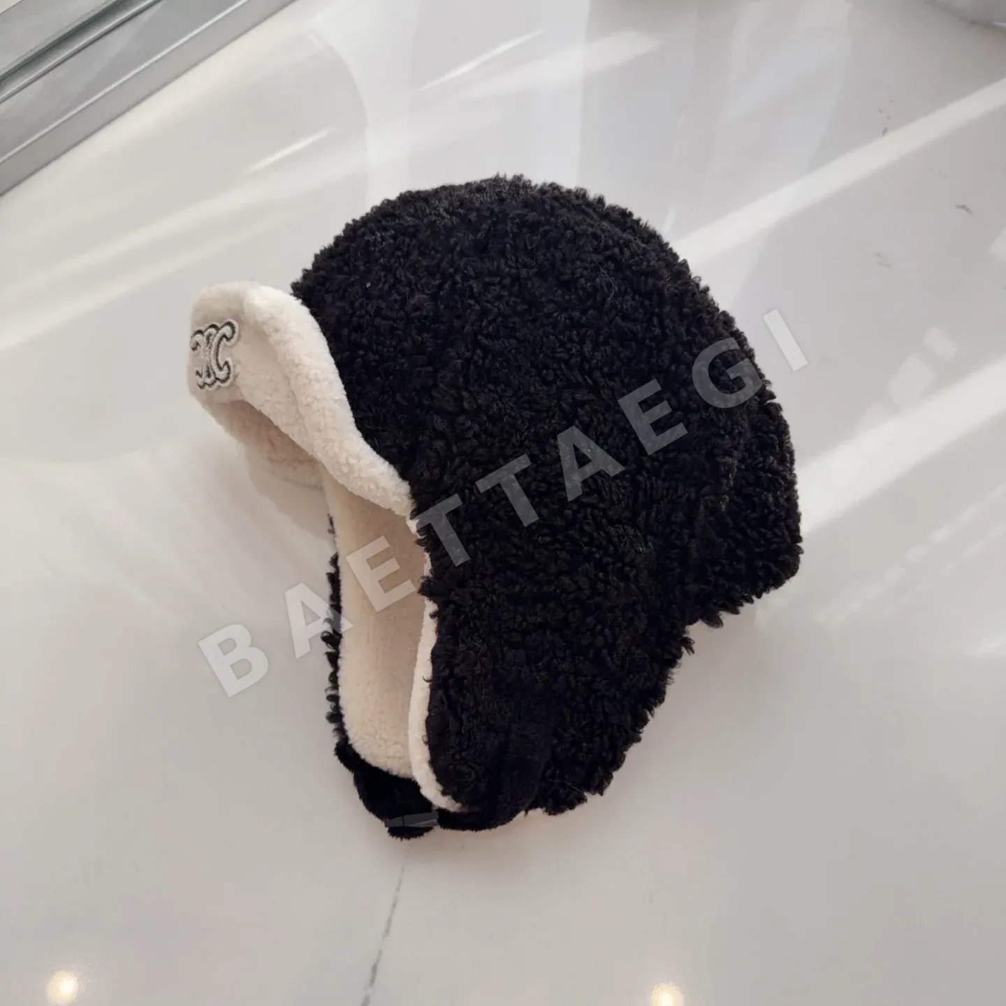 셀린느 램울 소재 컬러 블록 이어머프 모자 상세 이미지 9