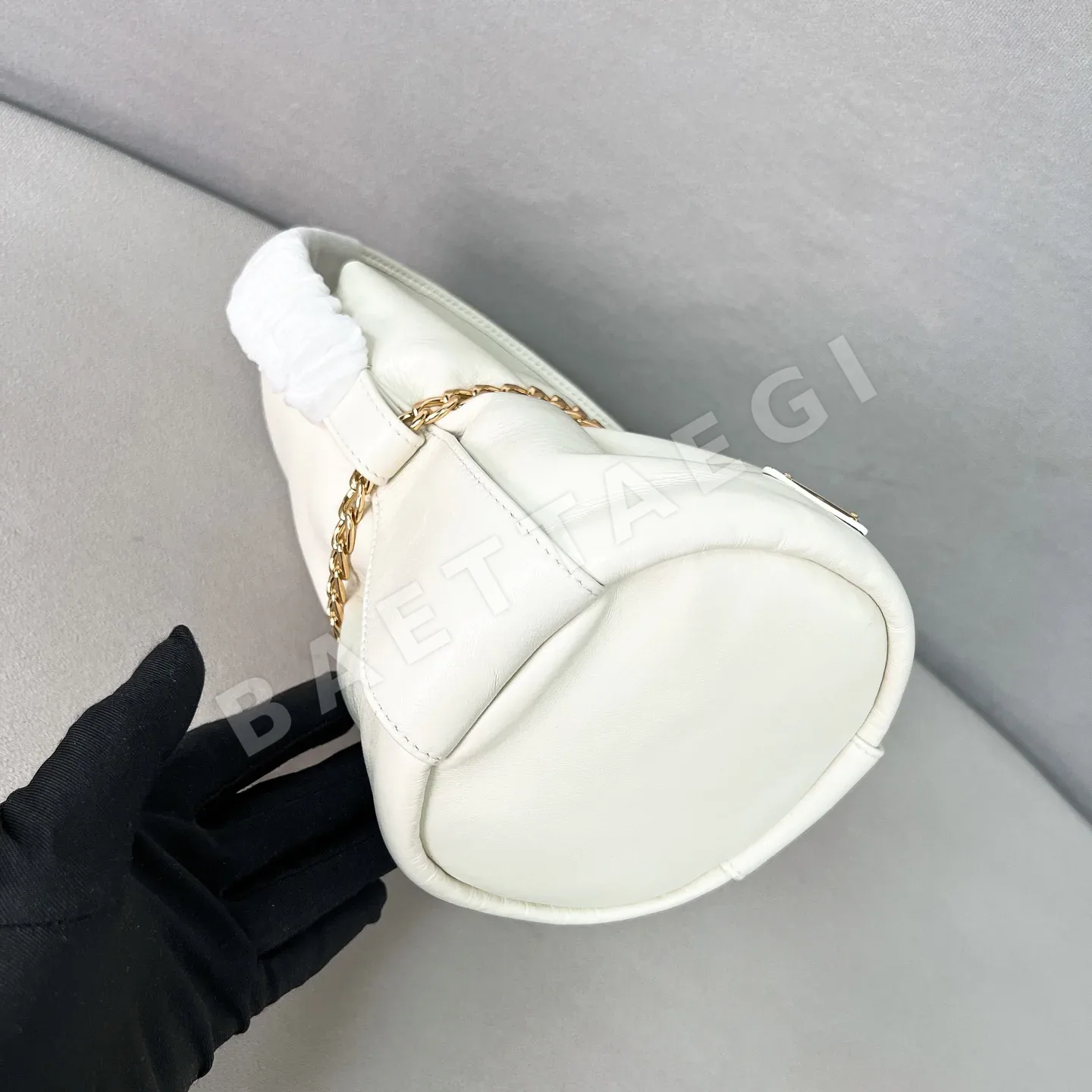 프라다 나파 램스킨 버킷백 1BE088 상세 이미지 7