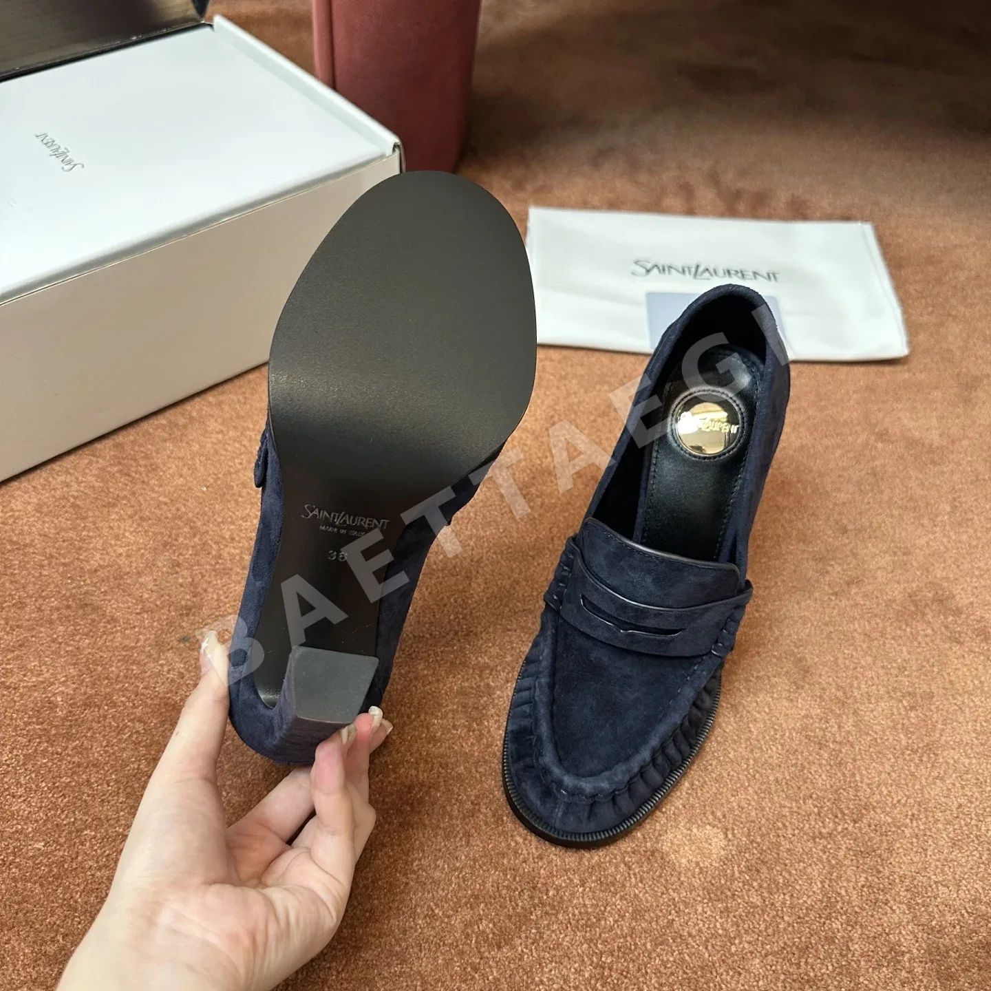 생로랑 앞코 덮인 YSL 뮬 상세 이미지 7