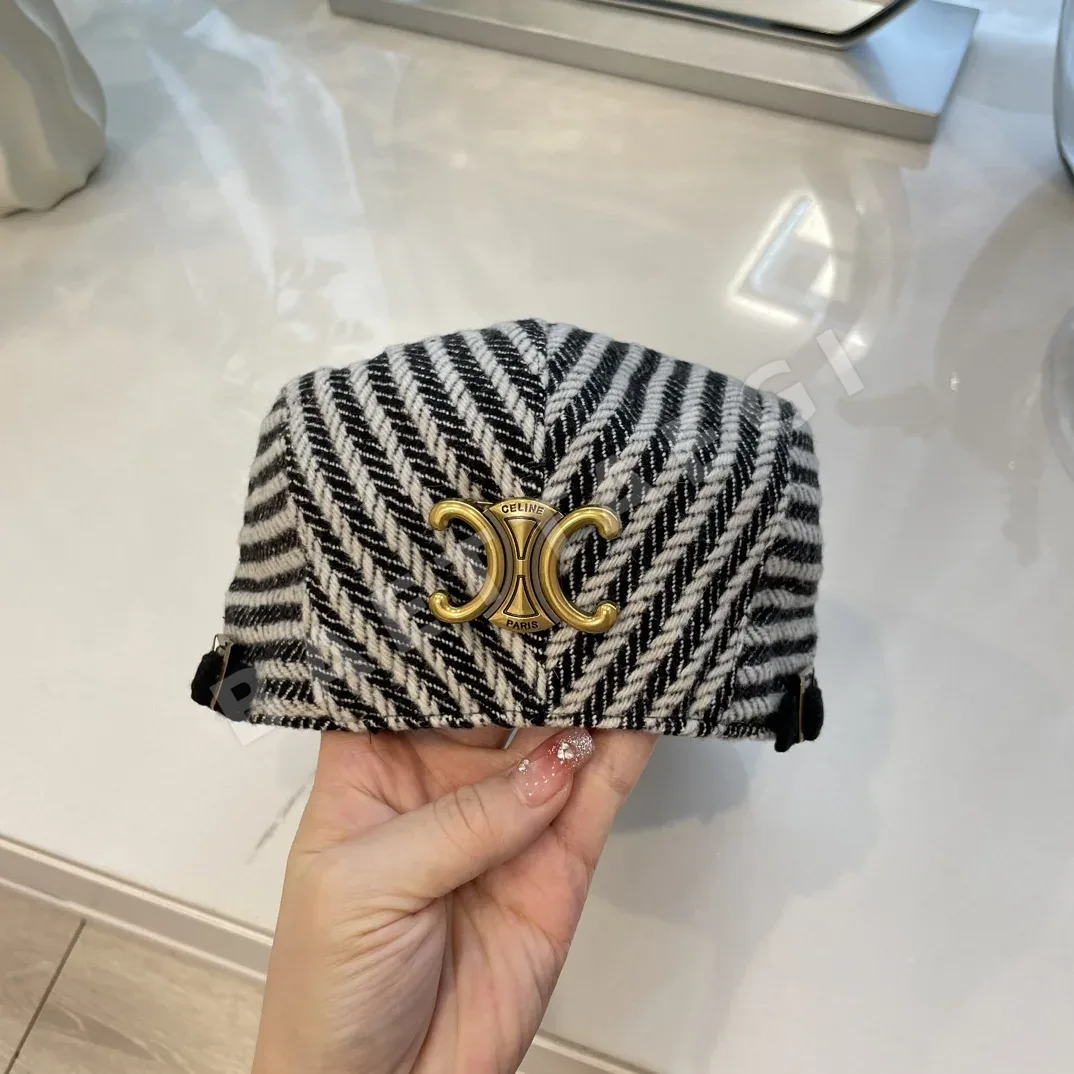 셀린느 스트라이프 배색 베레모 모자 83550