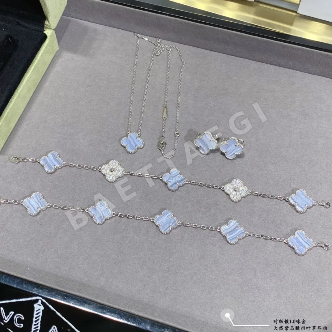 반클리프앤아펠 귀걸이 63902 Van Cleef & Arpels Earrings 상세 이미지 5