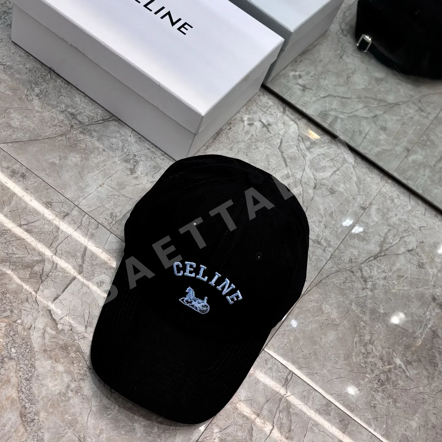 셀린느 C 로고 야구모자 상세 이미지 4