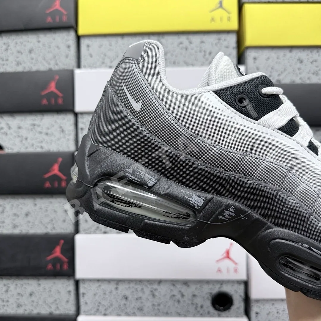 나이키 [KZ2.0] 에어 맥스 그레이 II7404-100 201323 Nike Air Max Muscle 95 Yu-Gi-Oh! 상세 이미지 7