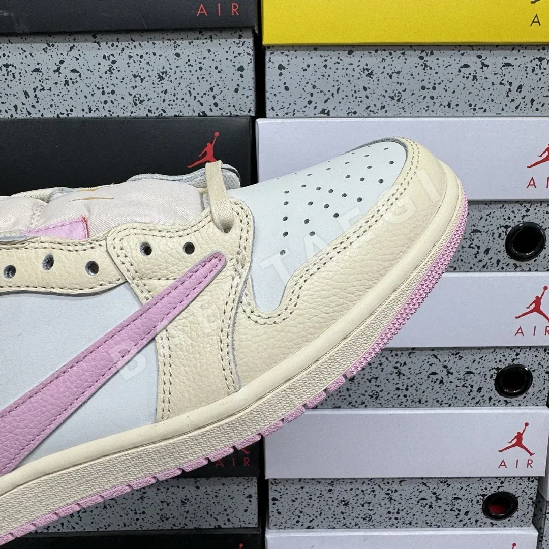 나이키 [PK4.0] 조던 1 레트로 로우 OG SP IQ7604-100 201253 Nike Jordan 1 Retro Low OG SP 상세 이미지 8