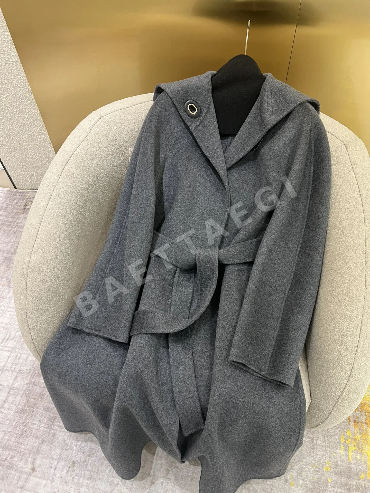 로로피아나 그레이 여성 자켓 990000819