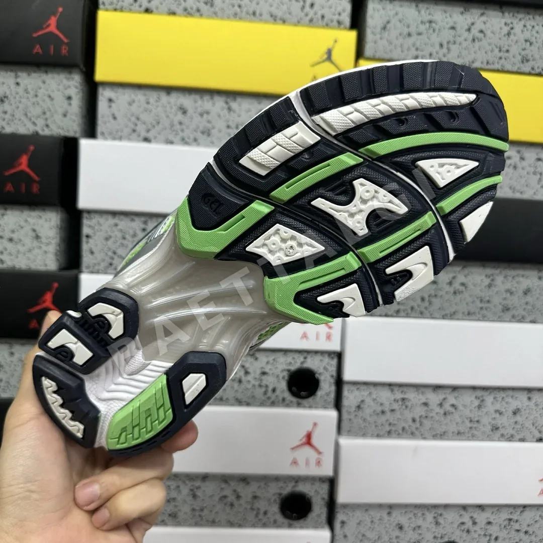 아식스 [LZ] 젤 카야노 14 1202A056-300 200572 Asics Gel-Kayano 14 Bright Lime Midnight 상세 이미지 8