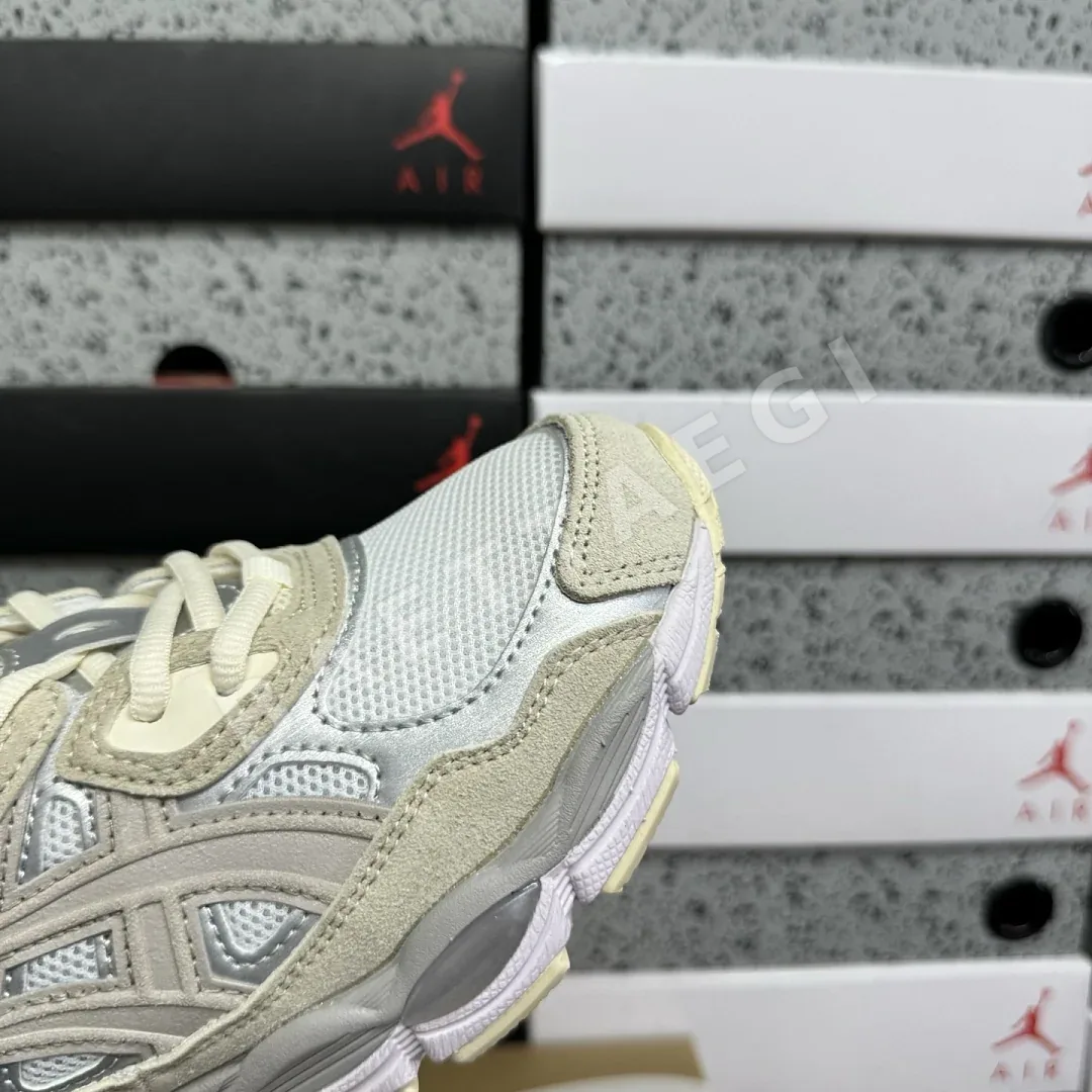 아식스 [WZ] 젤 NYC 1201A789-105 200388 Asics Gel-NYC White Oyster Grey 상세 이미지 2