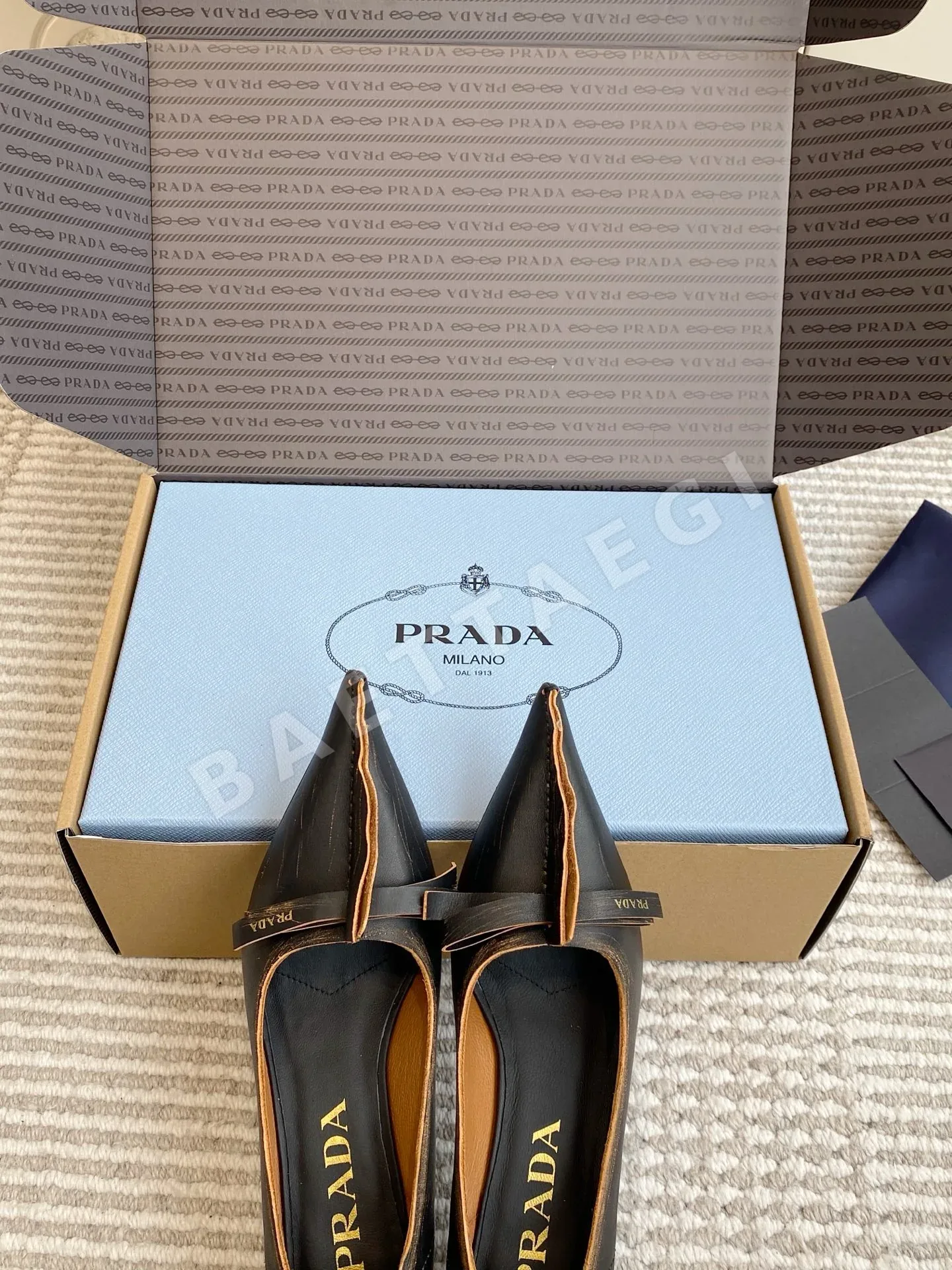 프라다 데미지 가공 리본 포인티드 토 하이힐 상세 이미지 6