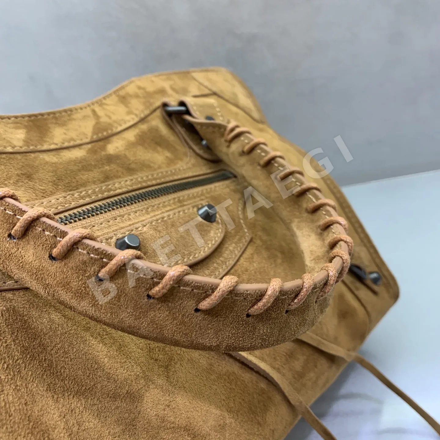 발렌시아가 가방 상세 이미지 4