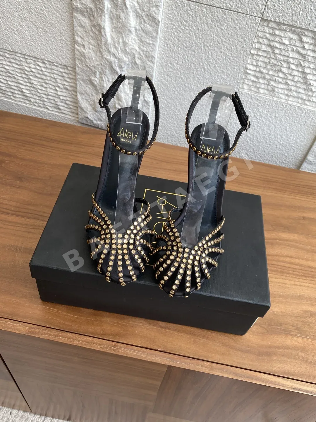 알레비 크리스탈 큐빅 슬링백 하이힐 샌들 42238