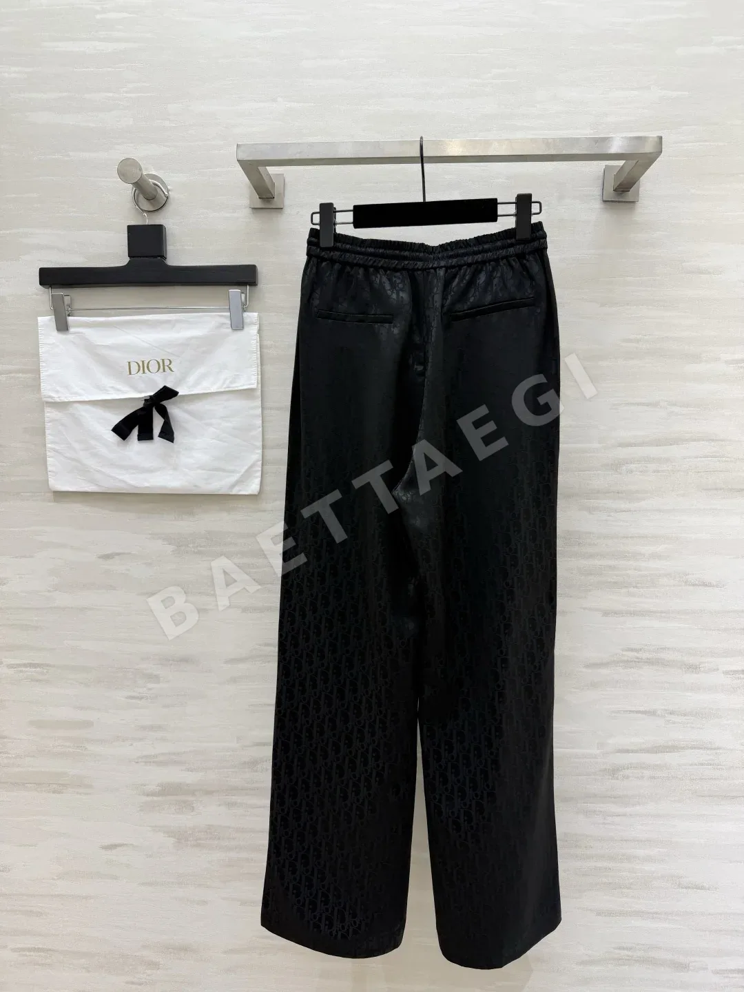 디올 아세테이트 모노크롬 와이드 레그 바지 상세 이미지 8