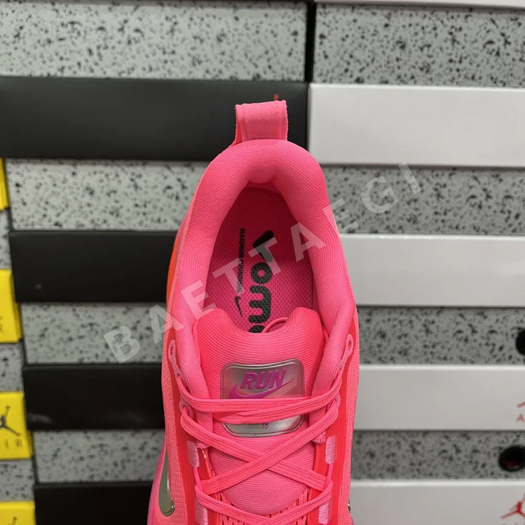 나이키 줌 보메로 18 HM6804-602 201110 Nike Zoom Vomero 18 상세 이미지 8