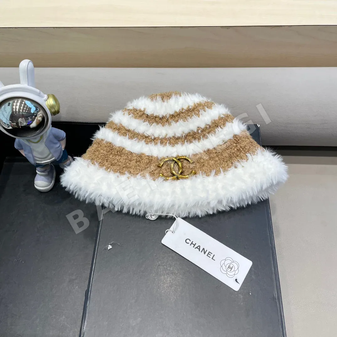 샤넬 스트라이프 블록 버킷 햇 모자 185308